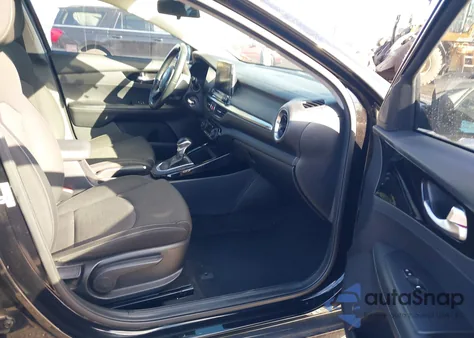 2019 Kia Forte S z USA, uszkodzony, nr VIN 3KPF34ADXKE015853